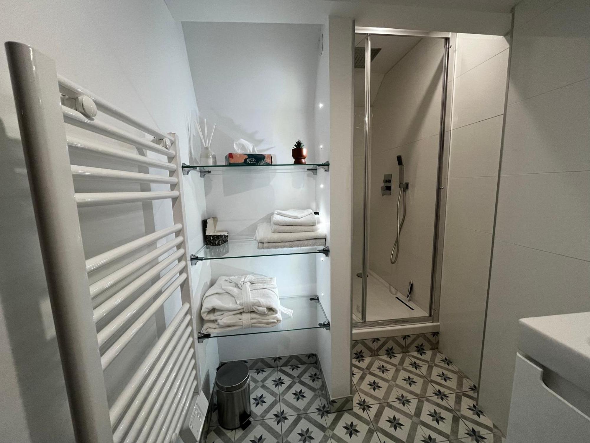 Tinyhouse Experience In Beaujolais Apartment Villefranche-sur-Saone Ngoại thất bức ảnh